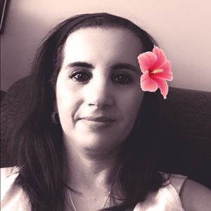 Meet your Posher, Carla